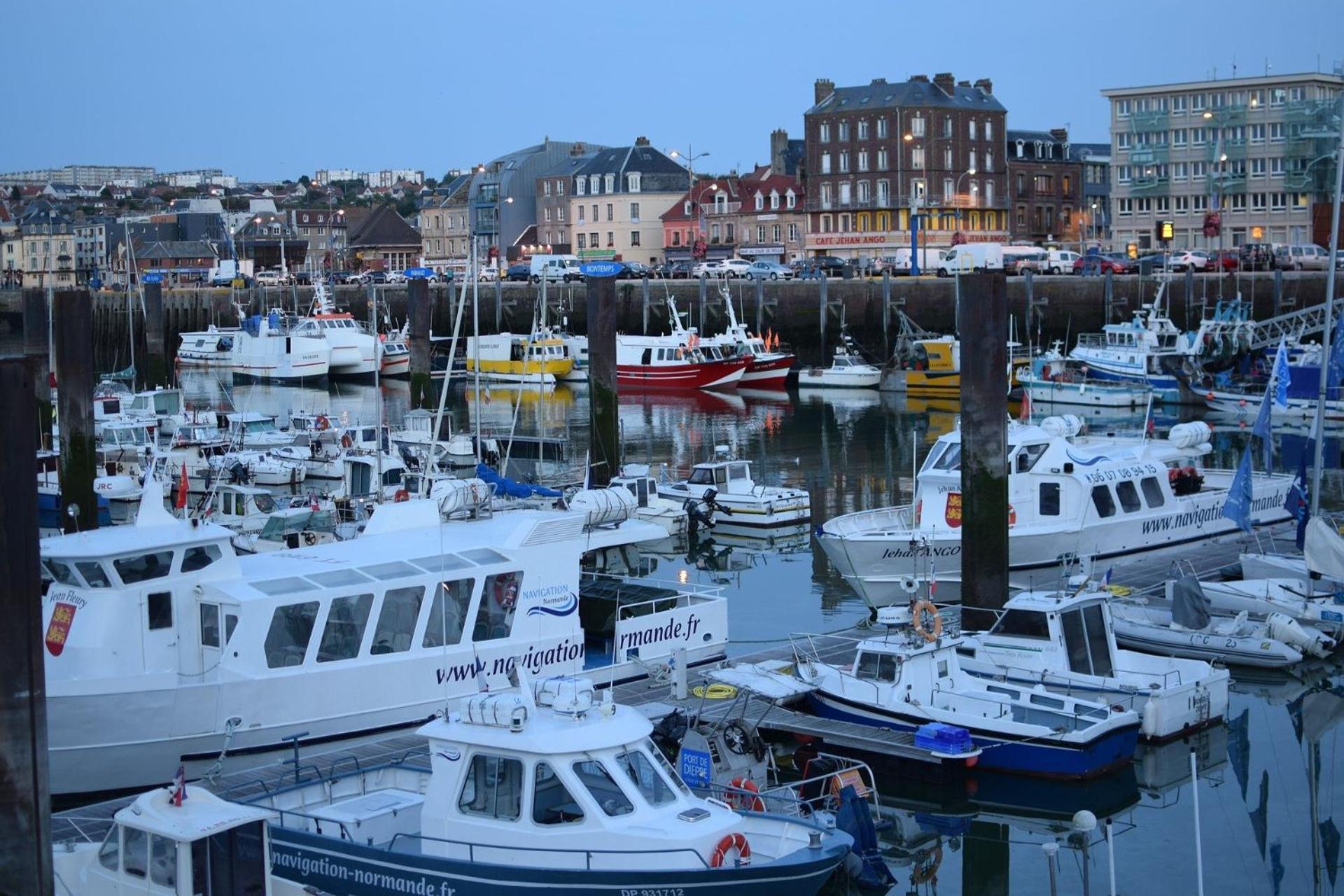 Le Nid Dieppois - Sur Les Quais De Dieppe, Entre Port & Apartment *